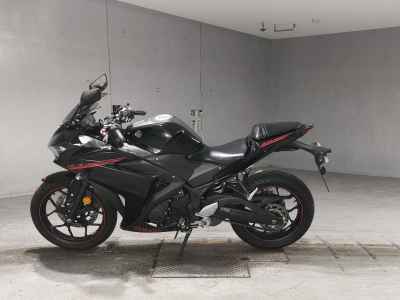 Yamaha YZF-R3 2015