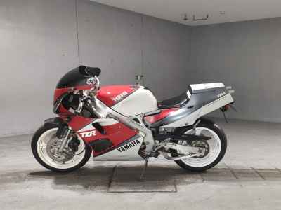 Yamaha TZR250