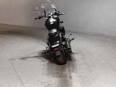 Yamaha XVS1300 Stryker