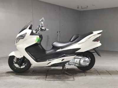 Suzuki Skywave 250M