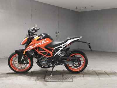 KTM 390 Duke 2021
