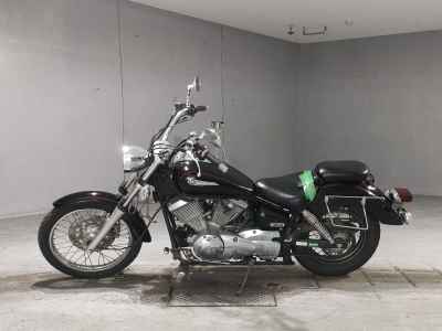 Yamaha XVS250 Drag Star