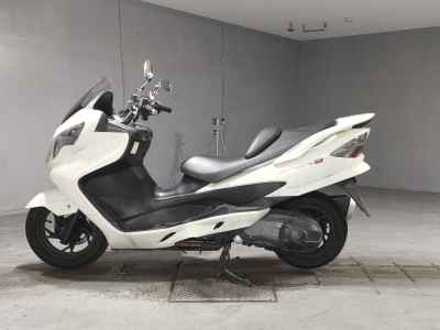 Suzuki Skywave 250M