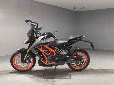 KTM 390 Duke 2021