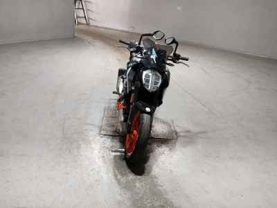 KTM 390 Duke 2021