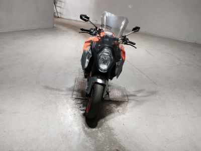 KTM 1290 Super Duke GT 2020