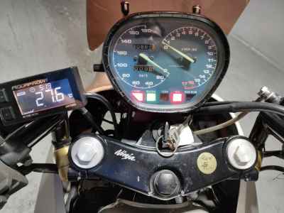 Suzuki GSX250S Katana