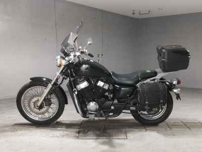 Honda VT400S 2011