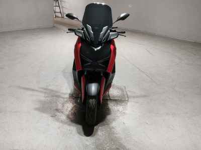 Yamaha XMAX 250