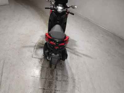 Yamaha XMAX 250