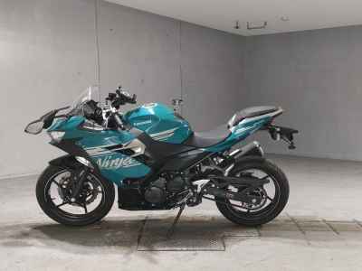 Kawasaki Ninja 400 2021