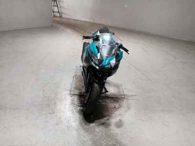 Kawasaki Ninja 400 2021