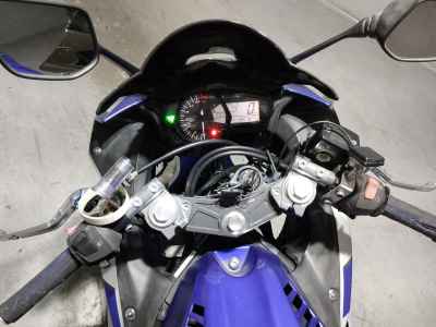 Yamaha YZF-R25