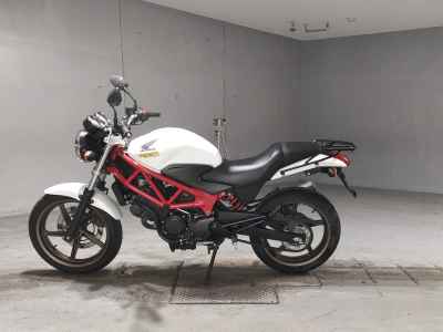 Honda VTR250 2015