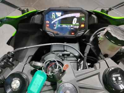 Kawasaki Ninja ZX-6R 2024