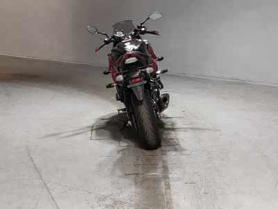 Suzuki GSX-S1000F 2018