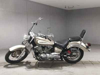 Yamaha XVS250 Drag Star