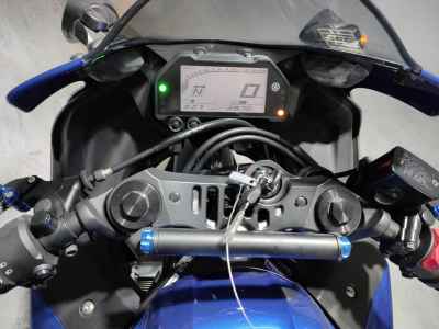 Yamaha YZF-R25