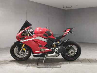 Ducati Panigale V4S