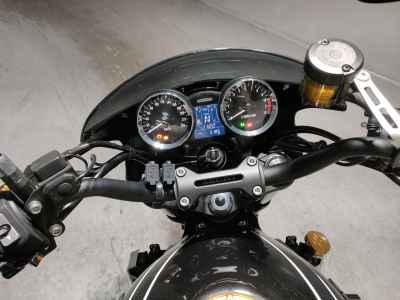 Kawasaki Z900RS