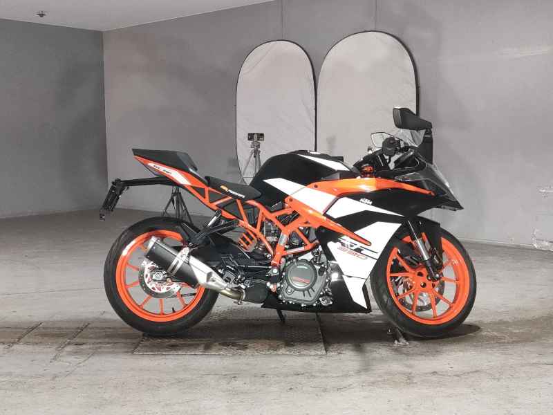 KTM RC 390 2019