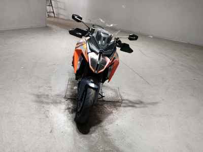 KTM 1290 Super Duke GT