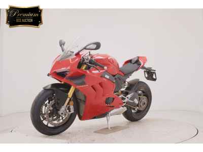Ducati Panigale V4S