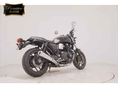 Honda CB1100RS 2021