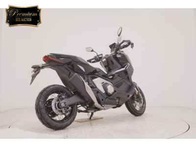 Honda X-Adv 750 2026