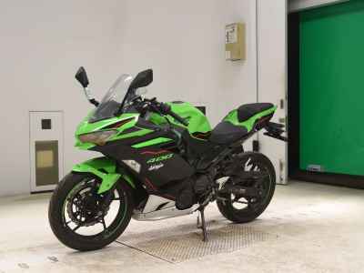 Kawasaki Ninja 400 2021