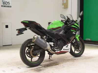 Kawasaki Ninja 400 2021
