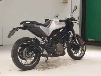 Husqvarna Svartpilen 401 2021