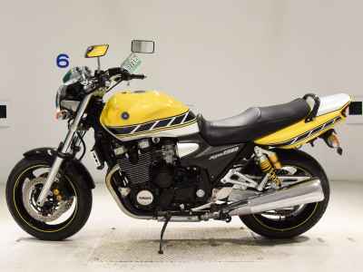 Yamaha XJR1300 2005