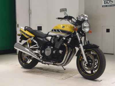 Yamaha XJR1300 2005