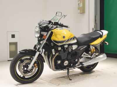 Yamaha XJR1300 2005