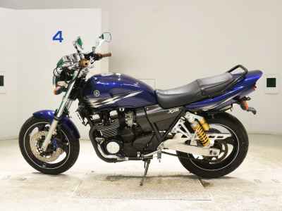 Yamaha XJR400 2007