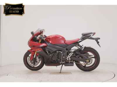 Suzuki GSX-R750 2014