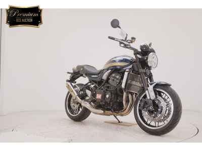 Kawasaki Z900RS 2023