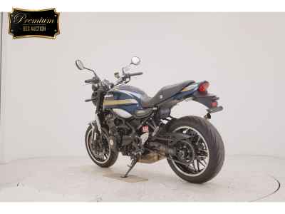 Kawasaki Z900RS 2023