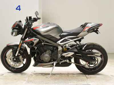 Triumph Street Triple RS 2021