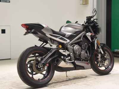 Triumph Street Triple RS 2021