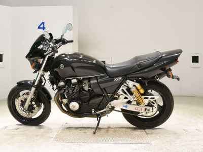 Yamaha XJR400 2007