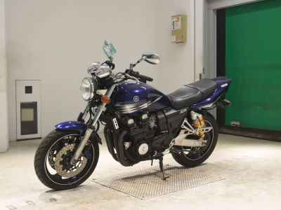 Yamaha XJR400 2009
