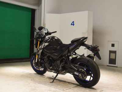 Suzuki GSX-S750 2024