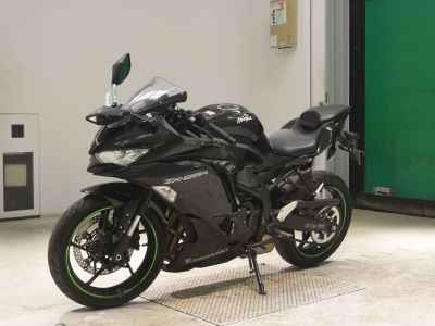 Kawasaki Ninja ZX-25R 2021