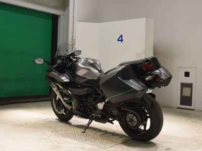 Kawasaki Ninja H2 SX 2020
