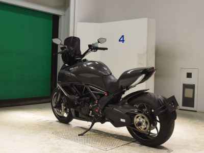 Ducati Diavel Carbon 2012