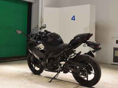 Kawasaki Ninja 400 2018