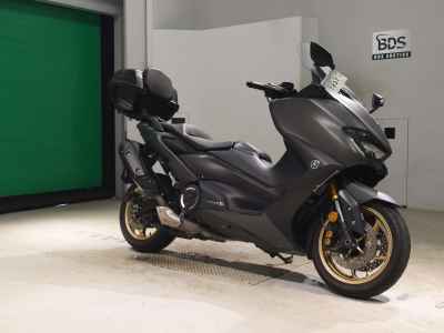 Yamaha TMAX 560 2021