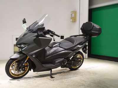 Yamaha TMAX 560 2021